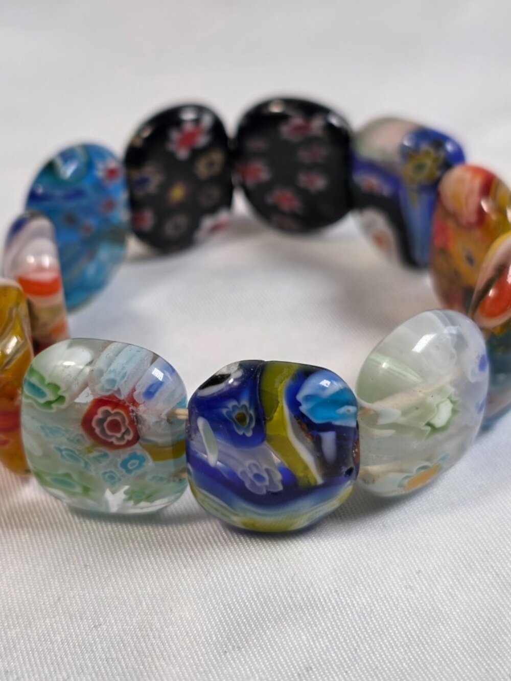 Vibrant Artisan Stretch Bracelet Multi-Color Millefiori & Mosaic Art-Glass Beads - Picture 9 of 10